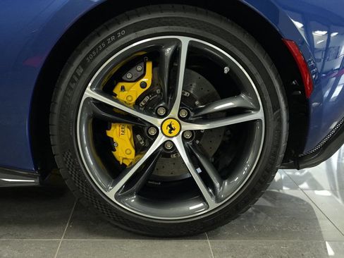Used 2022 Ferrari 296 GTB RWD image 8