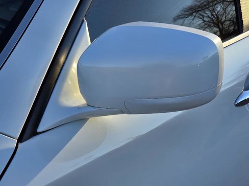 Used 2011 INFINITI M56 x w/ Deluxe Touring Pkg image 39