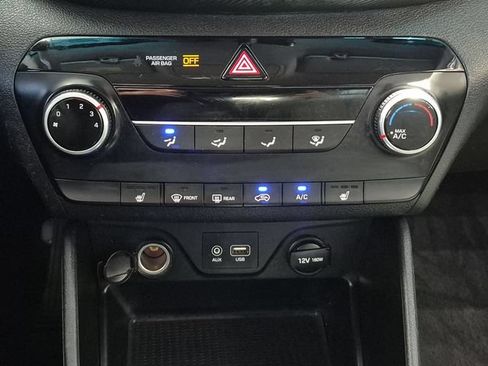 Used 2021 Hyundai Tucson Value FWD image 21
