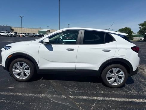 Used 2026 Buick Encore GX Preferred w/ Comfort Package AWD/4WD image 4