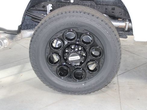 New 2026 Ford F250 XLT w/ XLT Premium Package image 16