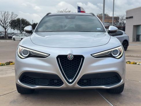 Used 2019 Alfa Romeo Stelvio Ti Sport w/ Quick Order Package 22S Sport image 2