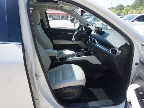 Used 2023 MAZDA CX-5 AWD 2.5 S w/ Premium Plus Pkg image 17