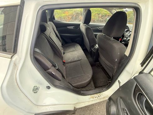 Used 2020 Nissan Rogue Sport S AWD/4WD image 13