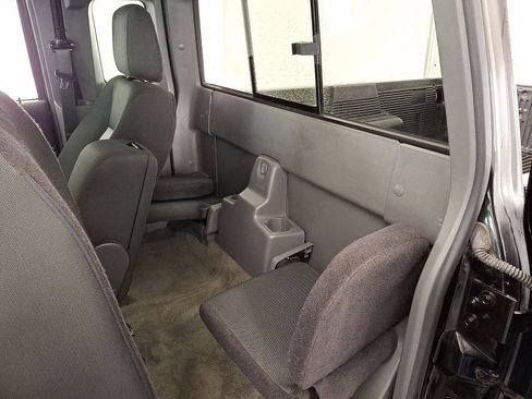 Used 2011 Ford Ranger XLT image 18