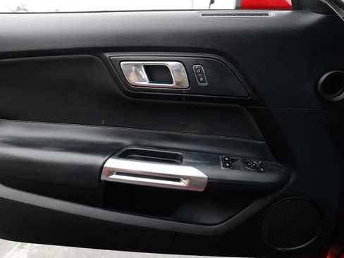 Used 2018 Ford Mustang GT w/ Black Accent Package image 43