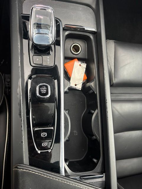Used 2024 Volvo S60 B5 Plus AWD/4WD image 21