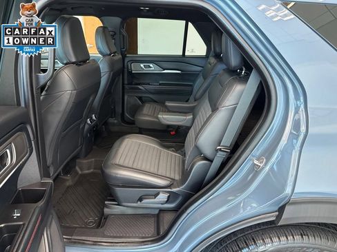 Used 2025 Ford Explorer ST-Line w/ Premium Package AWD/4WD image 9