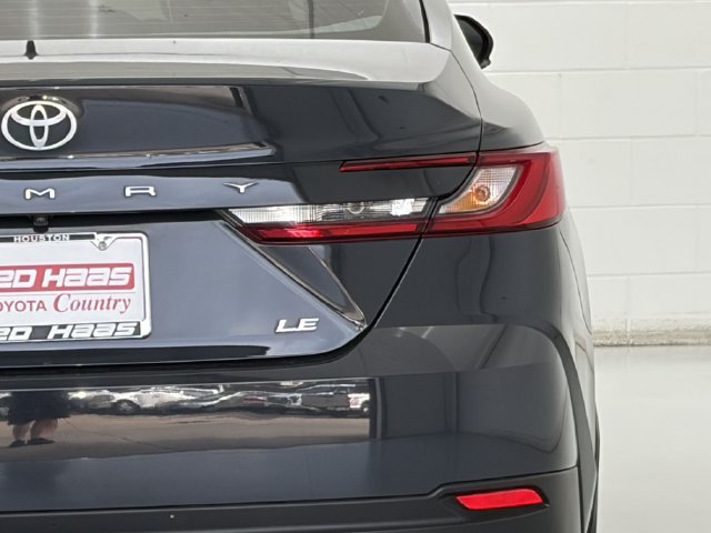Used 2025 Toyota Camry LE w/ Convenience Package FWD image 11