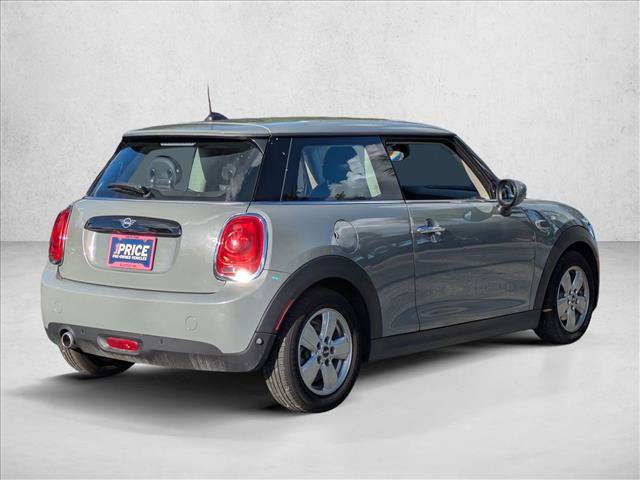 Used 2020 MINI Cooper 2-Door Hardtop FWD image 5