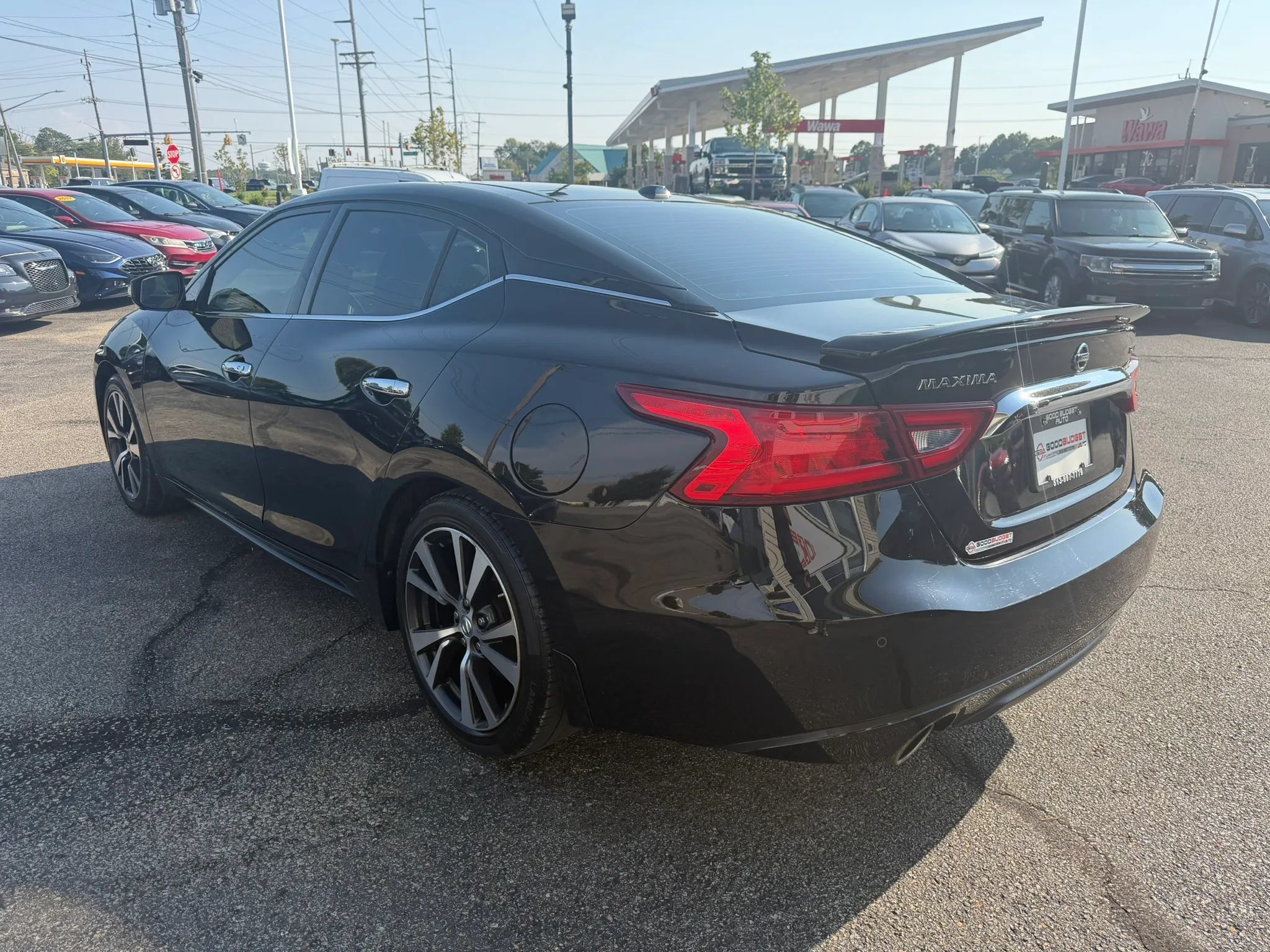 Used 2017 Nissan Maxima Platinum FWD image 3