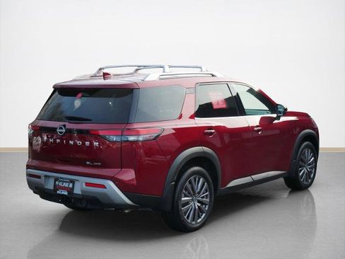 Certified 2023 Nissan Pathfinder SL w/ SL Premium Package image 3