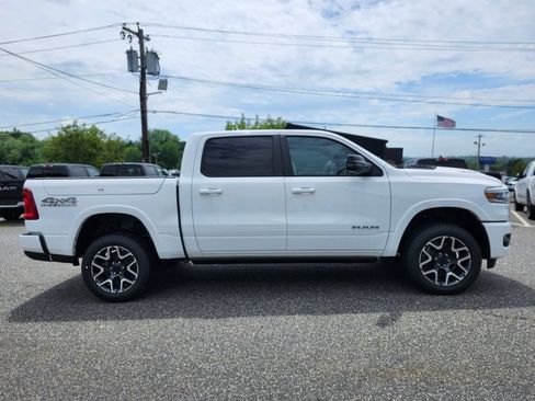 New 2026 RAM 1500 Laramie AWD/4WD image 6