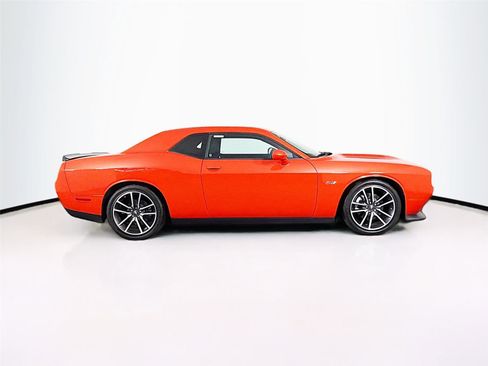 Used 2023 Dodge Challenger R/T RWD image 8