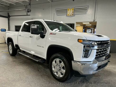 Used 2020 Chevrolet Silverado 2500 LTZ image 1
