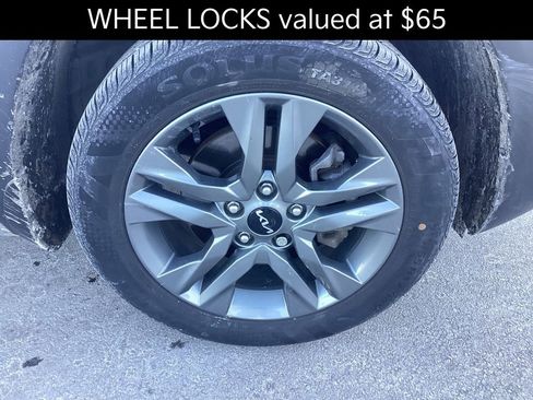 Certified 2023 Kia Seltos LX image 9