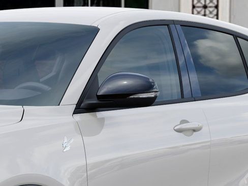 New 2025 Dodge Hornet GT image 12