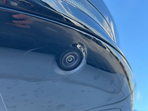 New 2025 Jeep Grand Cherokee Limited w/ Luxury Tech Group II image 25