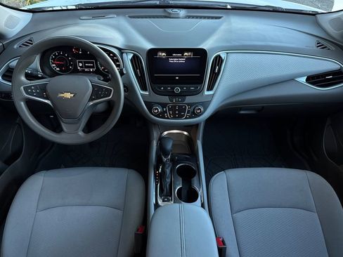 Used 2023 Chevrolet Malibu LT image 15