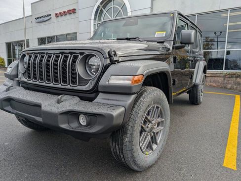 New 2026 Jeep Wrangler Unlimited Sport AWD/4WD image 16