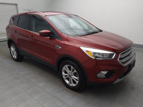 Used 2019 Ford Escape SE FWD image 13