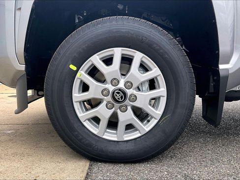 New 2025 Toyota Tacoma SR5 AWD/4WD image 15