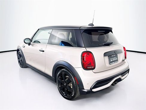 Certified 2024 MINI Cooper S image 5