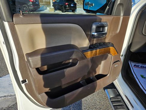 Used 2017 Chevrolet Silverado 1500 LTZ w/ Sport Package image 21