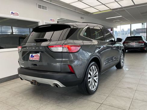 Used 2020 Ford Escape Titanium w/ Titanium Premium Package 2.0 AWD/4WD image 5