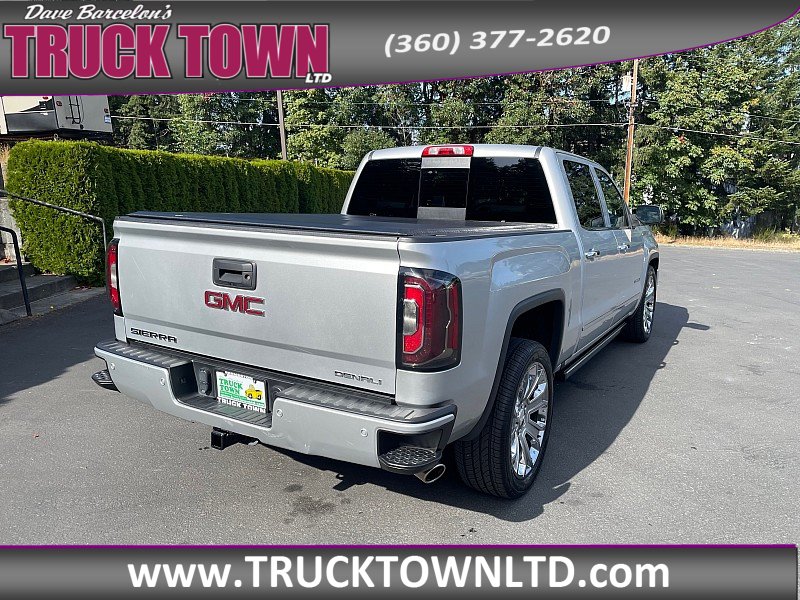 Used 2017 GMC Sierra 1500 Denali w/ Denali Ultimate Package AWD/4WD image 5