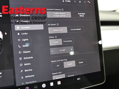 Used 2023 Tesla Model 3 Standard Range image 15