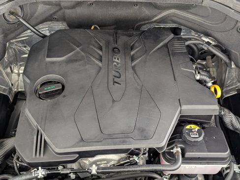 Used 2025 Genesis GV80 2.5T Standard AWD/4WD image 12