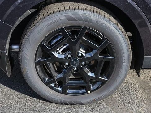 New 2026 Kia Carnival SX Prestige image 11