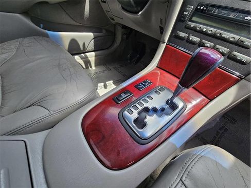 Used 2004 Lexus ES 330 FWD image 30