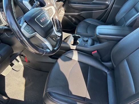 Used 2019 GMC Terrain SLT image 9