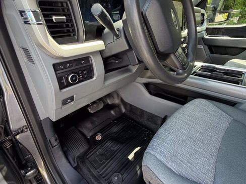 Used 2023 Ford F250 XLT w/ XLT Premium Package AWD/4WD image 27
