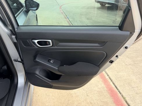 Used 2023 Honda Civic LX image 15