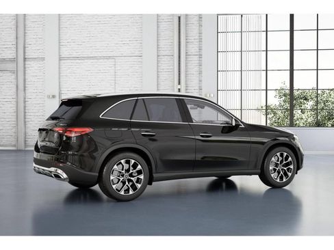 Certified 2025 Mercedes-Benz GLC 350e 4MATIC image 19
