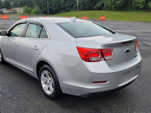 Used 2015 Chevrolet Malibu LT FWD image 9