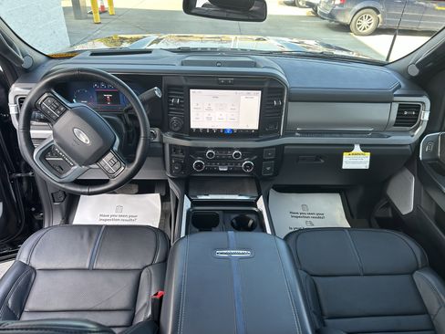 Used 2025 Ford F250 Platinum image 22