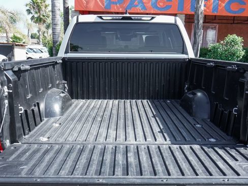 Used 2022 Toyota Tundra Limited AWD/4WD image 8