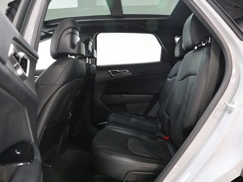Used 2023 Kia Sportage X-Line w/ X-Line Premium Package AWD/4WD image 34