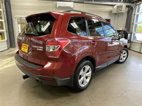 Used 2015 Subaru Forester 2.5i Limited image 5