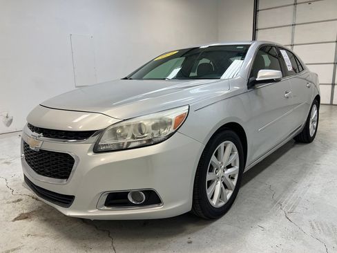 Used 2014 Chevrolet Malibu LT FWD image 11