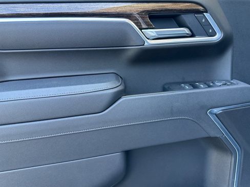 Certified 2026 GMC Sierra 1500 Elevation AWD/4WD image 11