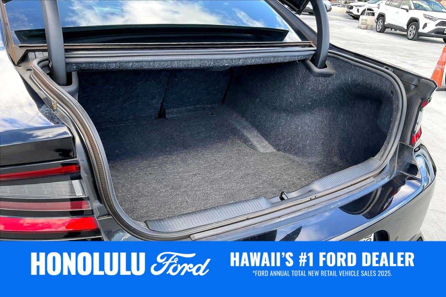 Used 2023 Dodge Charger Scat Pack RWD image 18