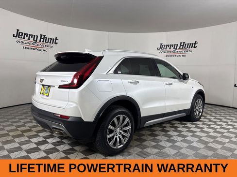 Used 2022 Cadillac XT4 Premium Luxury w/ Safety Alert Package image 5