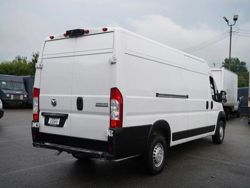 Used 2025 RAM ProMaster 3500 w/ Convenience Group FWD image 9