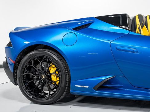 Used 2023 Lamborghini Huracan EVO AWD/4WD image 53