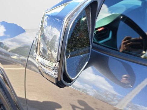 Used 2022 Toyota RAV4 SE w/ SE Grade Weather Package image 8